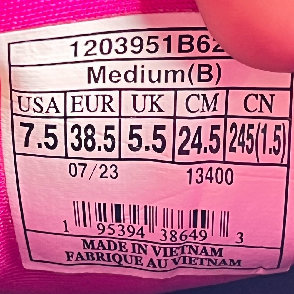 Brooks Ghost Max Pink Glo Running Shoes Sneakers 1203951B628 Womens Size 7.5 - Picture 10 of 11